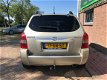 Hyundai Tucson - 2.0i Style Airco-ECC Trekh. LAGE KMSTAND NL-Auto NIEUWE APK - 1 - Thumbnail