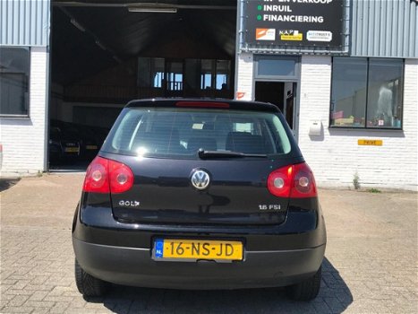 Volkswagen Golf - 1.6 FSI Trendline Airco/ 5Dr/ 2e Eig/NAP/APK - 1