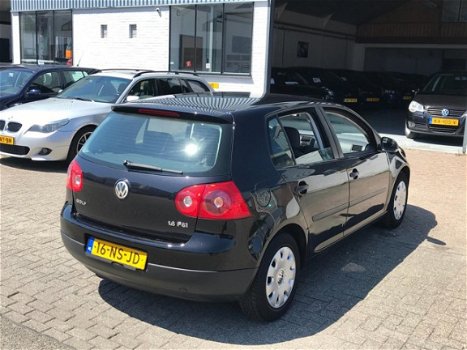 Volkswagen Golf - 1.6 FSI Trendline Airco/ 5Dr/ 2e Eig/NAP/APK - 1