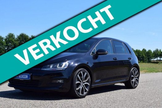 Volkswagen Golf - 1.6 TDI Highline BlueMotion Navi, Clima, Stoelvw, LED, Cruise, PDC, Trekhaak - 1