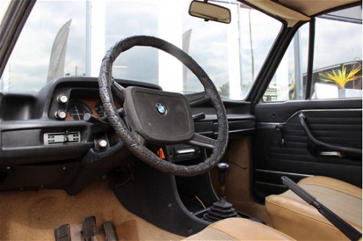 BMW 02-serie - 1502 | oldtimer | Restauratie auto | Project | - 1