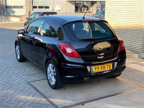 Opel Corsa - 1.4-16V Sport - 1