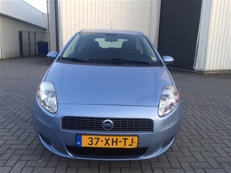 Fiat Grande Punto - 1.4 Dynamic NAP / Automaat - 1