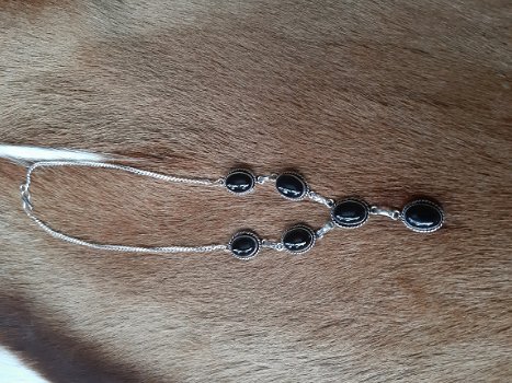 Handgemaakte zwaar verzilverde ketting met Onyx - 1