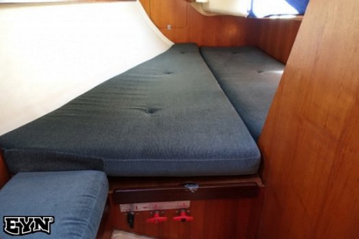 Beneteau First 325 - 8