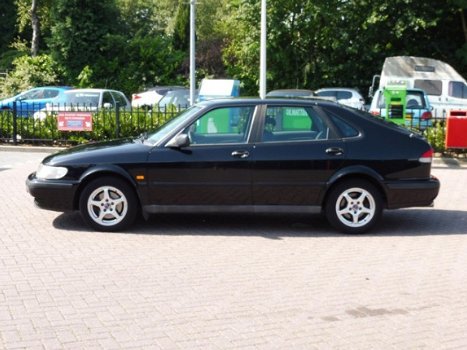 Saab 9-3 - 2.0 Introd.Spec. /1998/airco ijskoud/apk 2-2020/boekjes/nap - 1