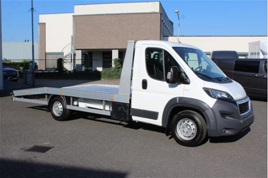 Peugeot Boxer - 2.0 HDI 163 pk Oprijwagen, Autotransporter EURO 6, Airco, Lier, Trekhaak 3000 kg - 1