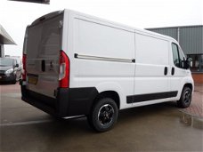 Fiat Ducato - 30 2.3 MultiJet 130PK L2H1 DEMO Airco/navi/Cruise/LM Velgen/LAADRUIMTE BETIMMERING DEM