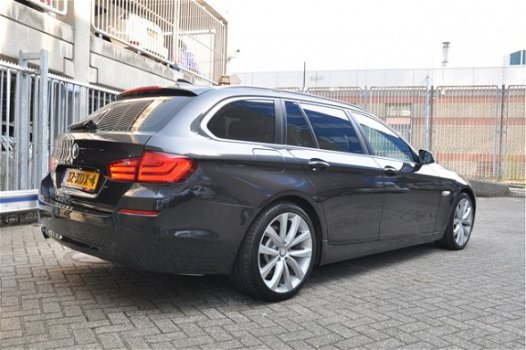 BMW 5-serie Touring - 520i Executive - 1