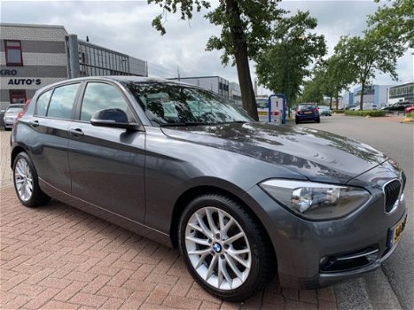 BMW 1-serie - 116i 5deurs Business Sport Twin Turbo Airco, Navigatie, Cruisecontrol - 1