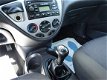 Ford Focus Wagon - 1.6-16V TREND Airco-Audio- LMV- Trekhaak - 1 - Thumbnail