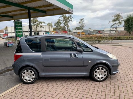 Peugeot 1007 - GENTRY 1.4 Airco - Schuifdeuren NL auto #HOGEZIT - 1