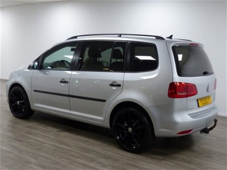 Volkswagen Touran - 1.6 TDI DSG BMT COMFORTLINE/ CLIMA/ NAVI - 1