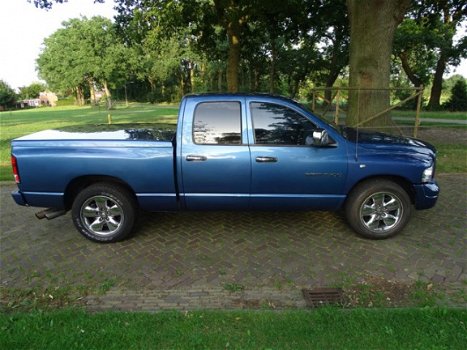 Dodge Ram 1500 - 1