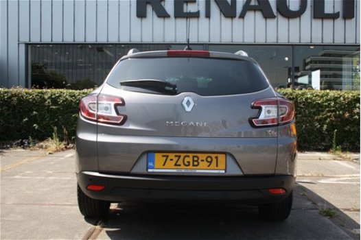 Renault Mégane Estate - TCe 115 LIMITED / AIRCO / NAVIGATIE / CRUISE CONTROL - 1