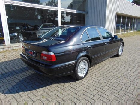 BMW 5-serie - 520 520i 2.2 24V AUT Executive Nap Leder Xenon Clima - 1