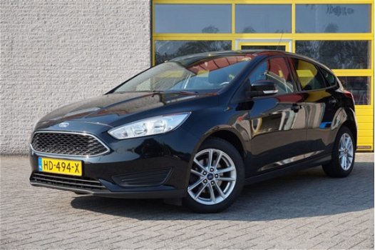 Ford Focus - 1.0 Trend Edition 100pk 5drs BJ2015 Navi | LMV 16'' | Airco | Cruise control | PDC - 1