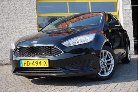 Ford Focus - 1.0 Trend Edition 100pk 5drs BJ2015 Navi | LMV 16'' | Airco | Cruise control | PDC - 1