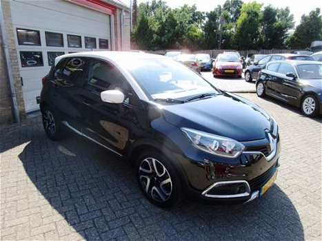 Renault Captur - 1.2 TCe Helly Hansen - 1