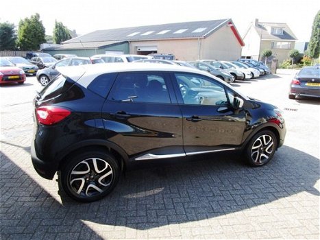 Renault Captur - 1.2 TCe Helly Hansen - 1