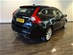 Volvo V60 - D4 181pk Geartronic Summum | Trekhaak | Lederen bekleding - 1 - Thumbnail