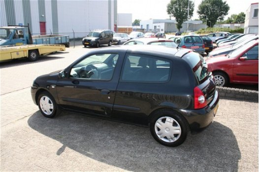 Renault Clio - 1.2 Campus - 1