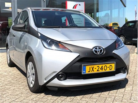 Toyota Aygo - 1.0 VVT-i x-now. Cruise controle, 1e eigenaar, dealeronderhouden - 1