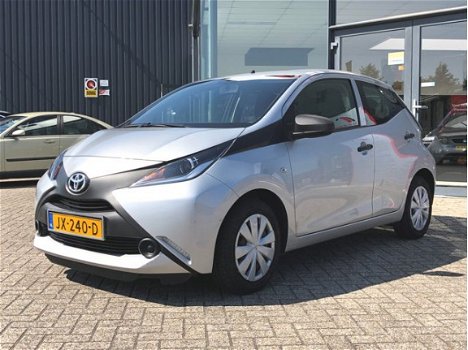 Toyota Aygo - 1.0 VVT-i x-now. Cruise controle, 1e eigenaar, dealeronderhouden - 1