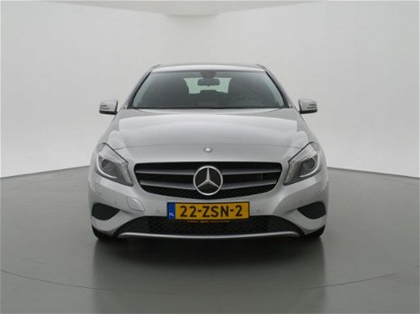Mercedes-Benz A-klasse - 180 AUT. + 18 INCH LMV / XENON / LED / NAVIGATIE *49.349 KM - 1