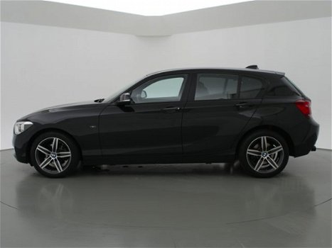 BMW 1-serie - 114I SPORT LINE + LEDER / SPORTSTOELEN / NAVI PRO / XENON - 1