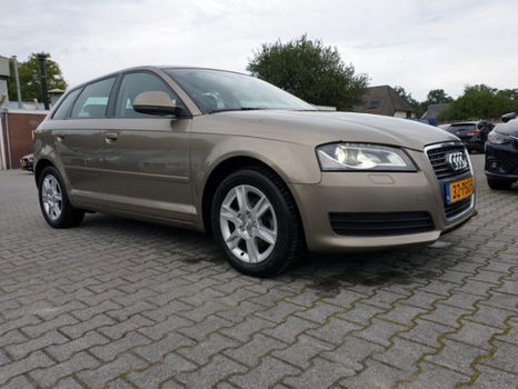 Audi A3 Sportback - 1.9 TDI Attraction Pro Line AUT. *XENON+PDC+CRUISE+AIRCO - 1