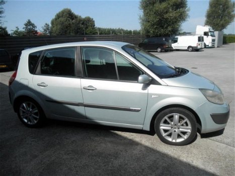 Renault Scénic - 1.6-16V Privilège Comfort Airco, Cruise control - 1