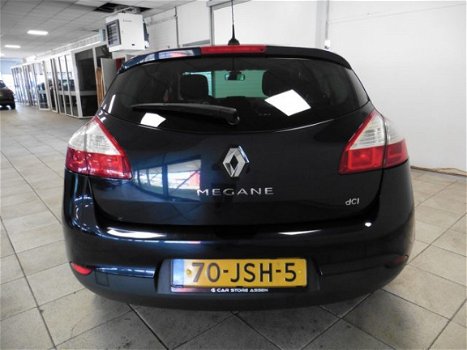 Renault Mégane - 1.5 dCi Sélection Business Sport KEYLESS / PANO / LMV / +++ - 1