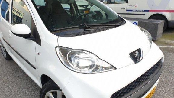 Peugeot 107 - 1.0-12V XS Automaat/Airco/Nw APK/Garantie - 1