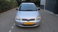 Toyota Yaris - 1.3-16V VVT-i Luna / APK 06-2020 / CV / Dealeronderhouden