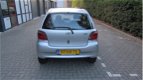 Toyota Yaris - 1.3-16V VVT-i Luna / APK 06-2020 / CV / Dealeronderhouden - 1 - Thumbnail