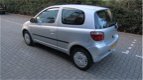 Toyota Yaris - 1.3-16V VVT-i Luna / APK 06-2020 / CV / Dealeronderhouden - 1 - Thumbnail