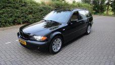 BMW 3-serie Touring - 325i Executive /Facelift/YOUNGTIMER/Supermooi