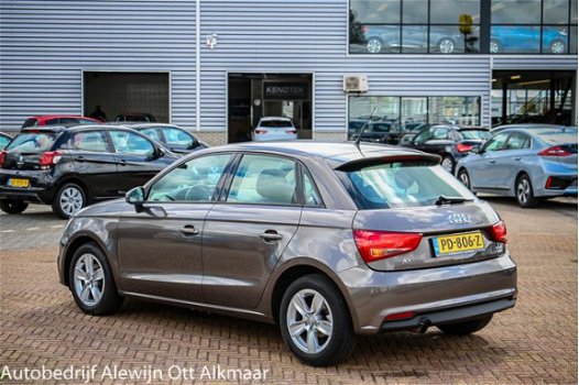 Audi A1 Sportback - 1.0 TFSI Pro Line 5-DEURS, Navigatie pakket, Airco, Lmv - 1