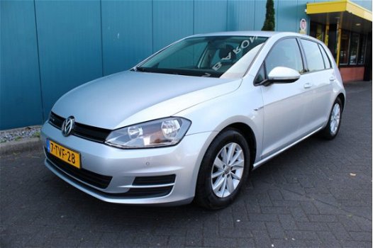 Volkswagen Golf Plus - 1.6 TDI COMFORT EXECUTIVE BLUEMOTION /ECC/PDC/NAV/LMV/CRUISE - 1