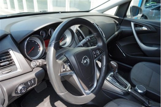 Opel Astra - 1.4 Turbo Cosmo automaat / navigatie - 1