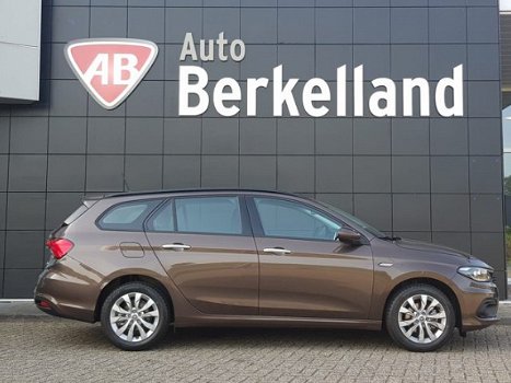 Fiat Tipo Stationwagon - 1.4 T-Jet 16v Business 120 pk *Navi*Camera*Cruise*EX-Demo*Aanbieding* *Alti - 1