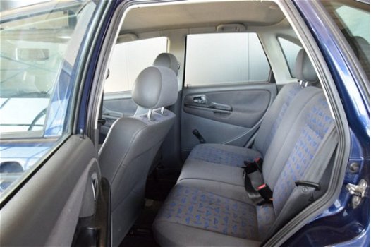 Seat Cordoba - 1.4-16V Stella Airco Trekhaak Lichtmetaal All in Prijs Inruil Mogelijk - 1