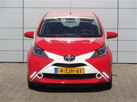 Toyota Aygo - 1.0 VVT-i 69pk 5D x-play 