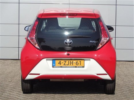 Toyota Aygo - 1.0 VVT-i 69pk 5D x-play 