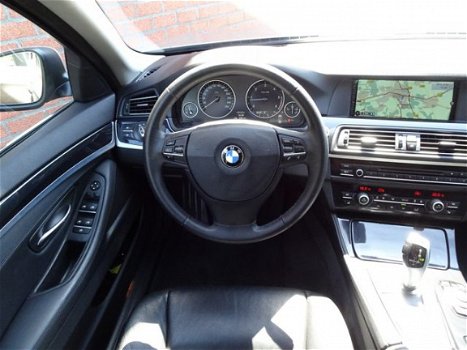 BMW 5-serie Touring - 520d 184PK AUTOMAAT High Executive Navi Pro, Leder, Clima, Cruise - 1