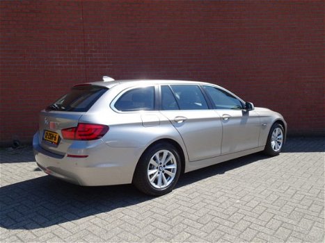 BMW 5-serie Touring - 520d 184PK AUTOMAAT High Executive Navi Pro, Leder, Clima, Cruise - 1