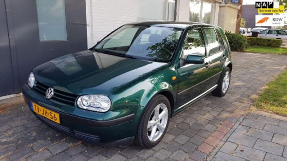 Volkswagen Golf - 1.4-16V - 1