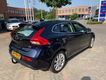 Volvo V40 - 2.0 D2 Momentum Business 120pk Navigatie, Trekhaak, Pdc, 6-versn - 1 - Thumbnail