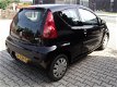 Peugeot 107 - 1.0-12V XR airco, km stand gegarandeerd met boekjes - 1 - Thumbnail